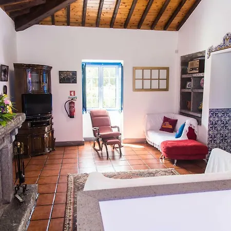 Solar Outeiro Alto Guest house Ponta Delgada (Sao Miguel)